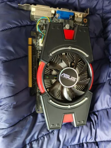 Placa de Vídeo GTX650 1GB
