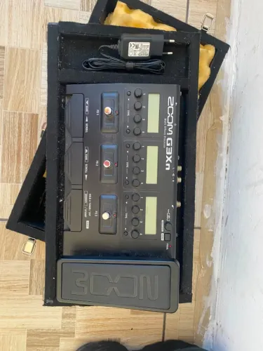 Pedaleira ZOOM G3XN + CASE