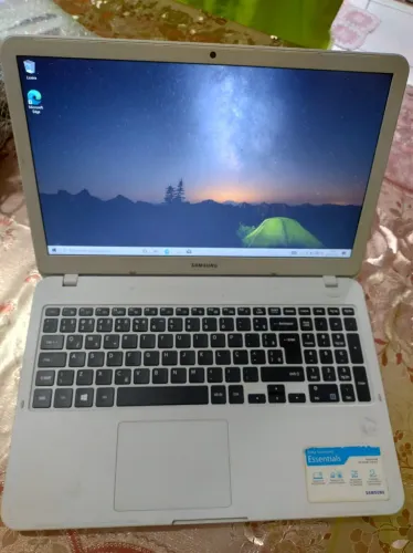Notebook Samsung perfeito estado