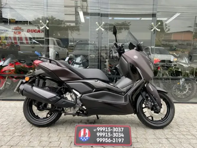 YAMAHA X MAX 300 2026