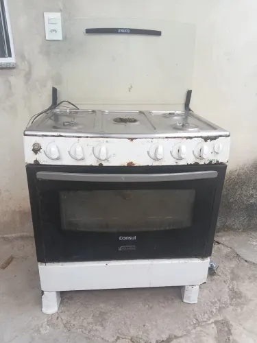 Fogão em boa condição