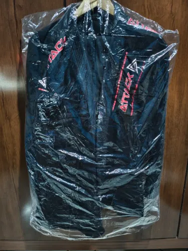 Kimono Jiu-Jitsu Attack Preto A2 e Azul A3
