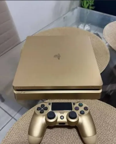 Ps4 slim gold desbloqueado 1 tera 1 controle 50 jogos Fifa 26 pes 26