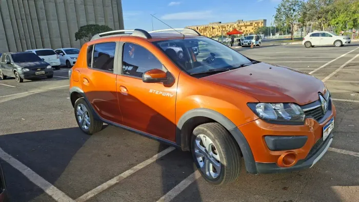 Renault Sandero Step. Easy R H-power 1.6 8V 2016
