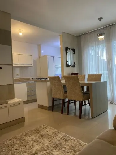 Apartamento com 2 quartos para alugar, 51 m² por R$ 3.500/mês - Batel - Curitiba/PR