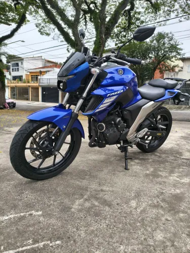 Yamaha FZ25 / 250cc -- 2023