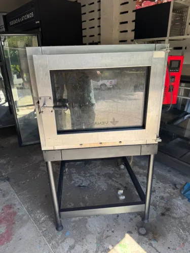 Forno 5 telas a gás da Venâncio 