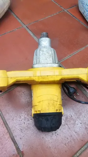 Misturador Elétrico Argamassa/ Tinta 1200w V4 Menegotti