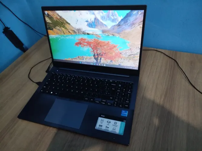 Notebook Samsung Book i5 11ª Geração / 8GB RAM / SSD 256GB / Full HD