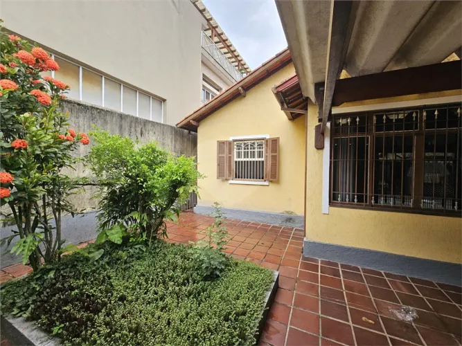 Casa térrea próximo ao Horto Florestal