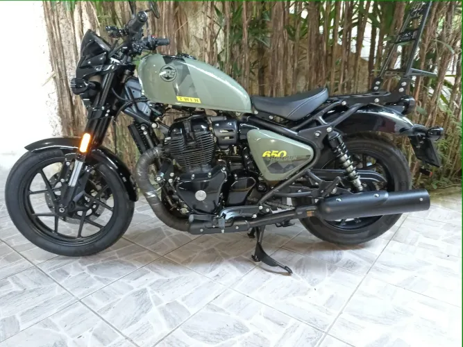 Shotgun 650 Royal enfild 2026 baixo km