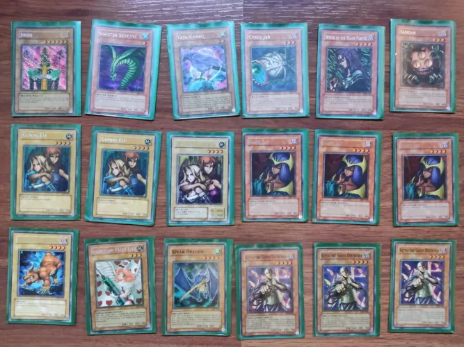 Raríssima coleção jogo de carta / card game TCG de Yu Gi Oh
