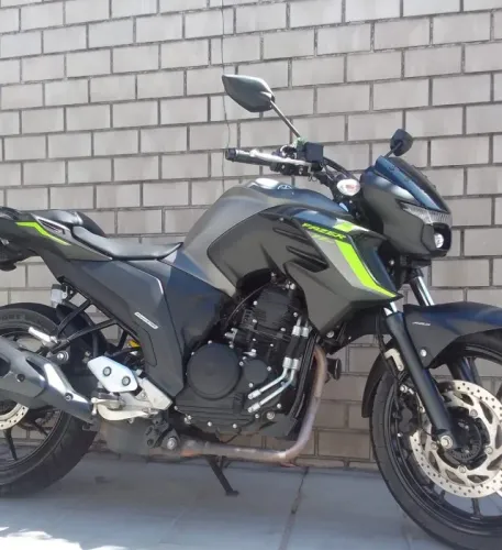 Yamaha FZ25 250 2024 - 17.200 KM 