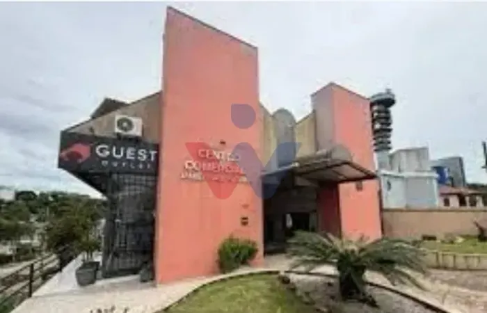 Sala Comercial 34m nas Mercês Excelente Investimento com Rendimento