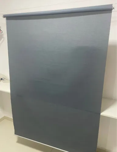 Perciana  Persiana Rolô Tecido Poliéster Screen Solar cinza escuro 1,20 X 2,10 m altura