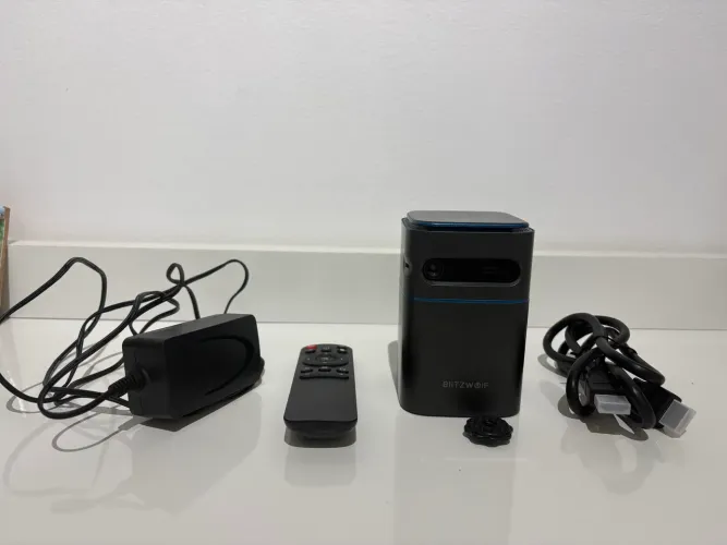 BLITZWOLF BW-VT2 MINI SMART PROJECTOR