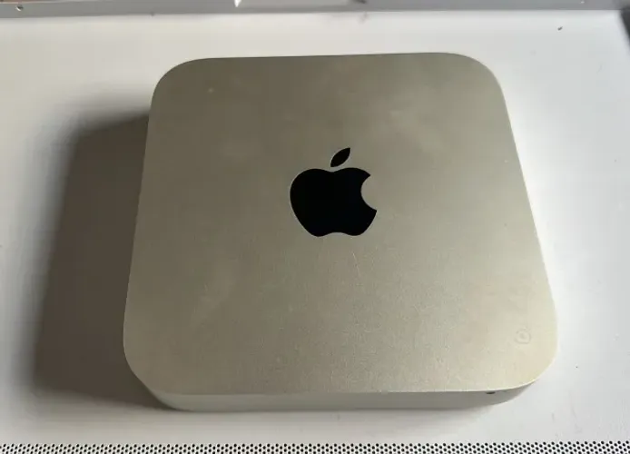 Mac mini i5 (server edition) com 16gb + SSD 120 + hd 2 tera macOS Big Sur