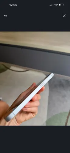 iPhone 16e