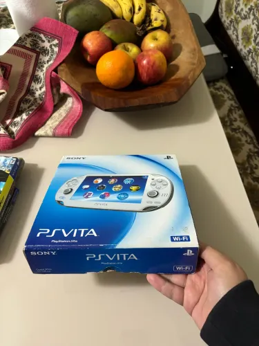 Sony Ps Vita Pch-1000 Crystal White Jp