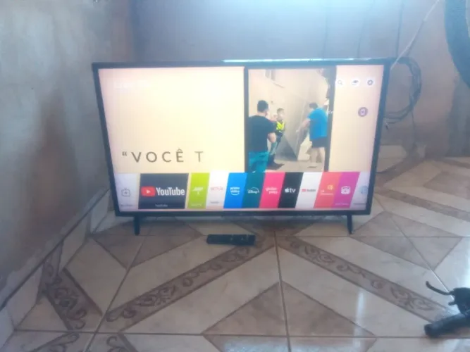 Tv.  LG.  43. Smart.  Funcionando.  Tem.  Controle.  Leia.  