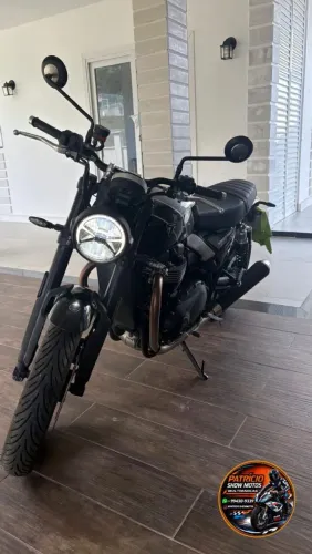 TRIUMPH SPEED TWIN 900 (2025 /1.000 KM )