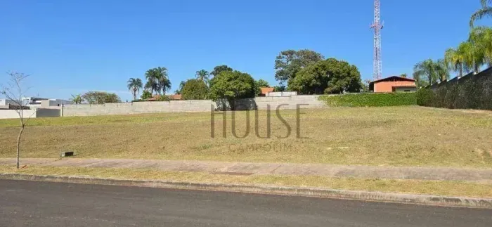 Terreno à venda em Sorocaba, com 1062m² | Condomínio de alto padrão Saint Patrick | TE1869