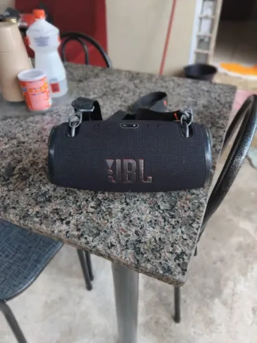 Caixa JBL extreme 3