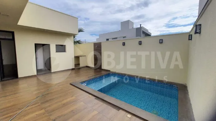 Casa em Condomínio à venda, 3 quartos, 3 suítes, 4 vagas, Reserva dos Ipês - UBERLANDIA/MG