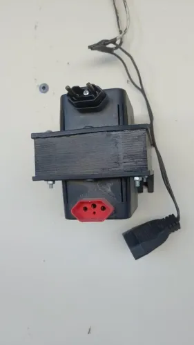 Tranformador 110/220v 4000va * R$ 160