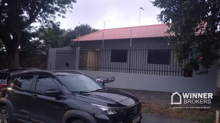 Casa com 3 dormitórios à venda, 170 m² por R$ 460.000,00 - Jardim Alvorada - Maringá/PR