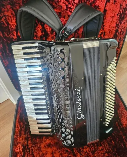 Acordeon 120 Giustozzi