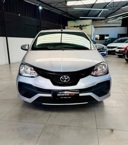 Toyota Etios X Plus Sedan 1.5 Flex 16V 4P Mec. 2021