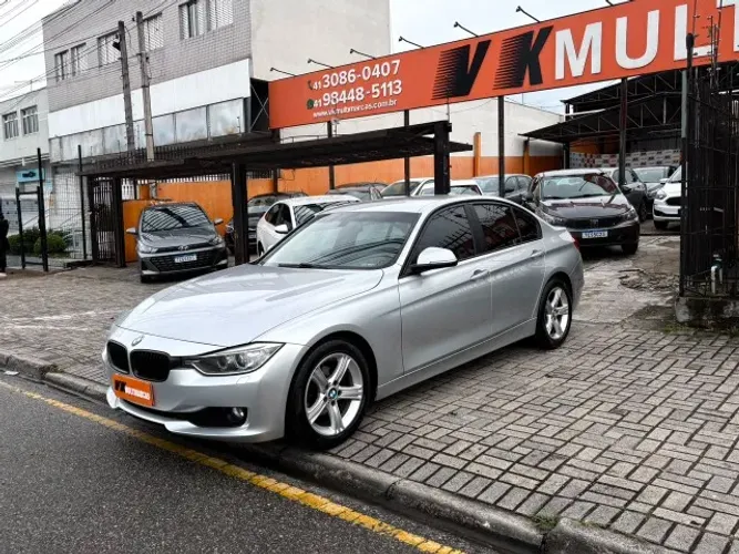 BMW 320I A 2.0 Turbo/activeflex 16V 184cv 4P 2014
