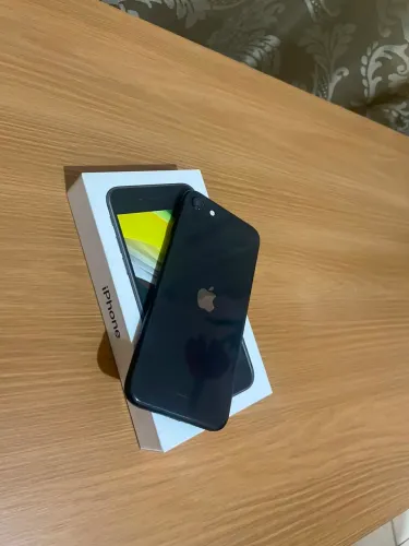 iPhone SE 2º geração