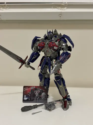 Transformers AOE - Optimus Prime (UniqueToys)