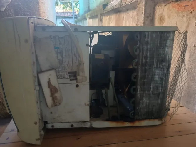 Vendo Ar-condicionado Cônsul 7500 Btus