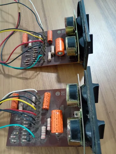 Divisor de frequência Gradiente Master 100