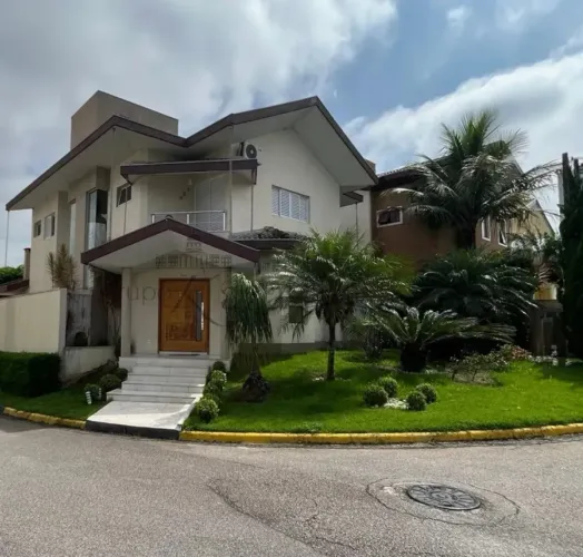 Casa em condomínio - Villa Branca I - Condomínio Villa Branca I - 3 Dormitórios - 430m².