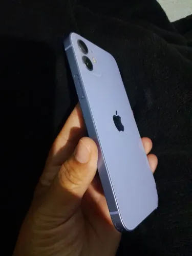 IPhone 12 (128bg)