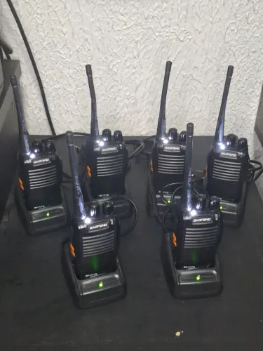 Radio comunicador baofeng 777s