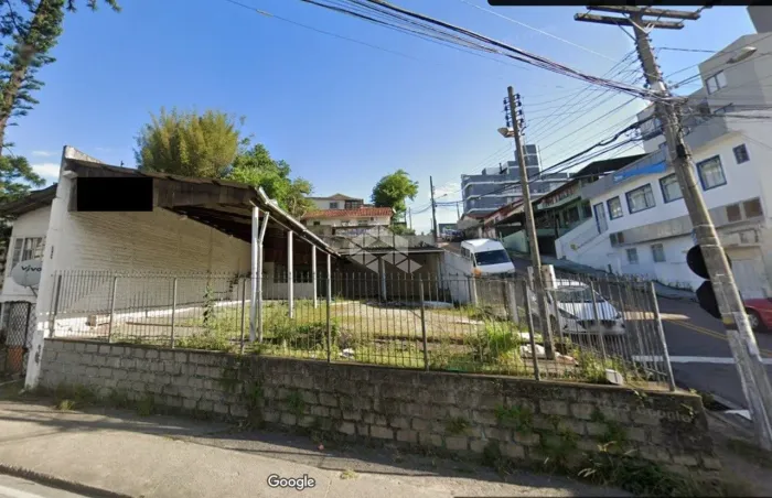Terreno no bairro Jardim Atlântico