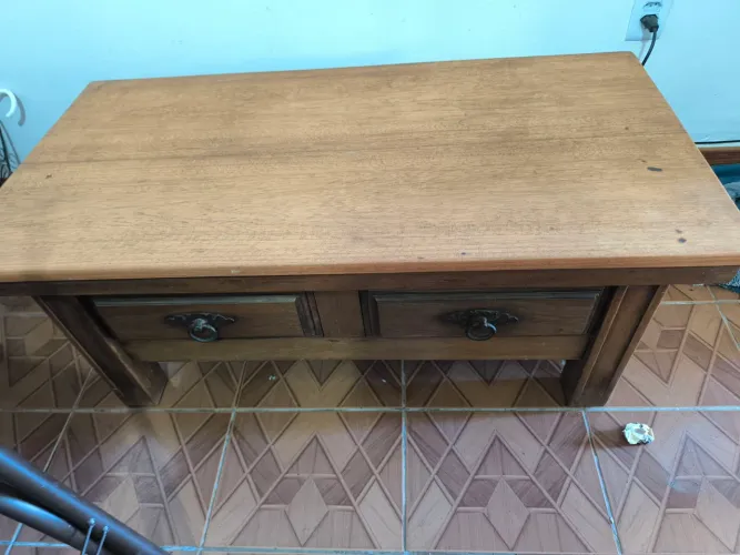 Mesa Madeira Maciça estilo colonial