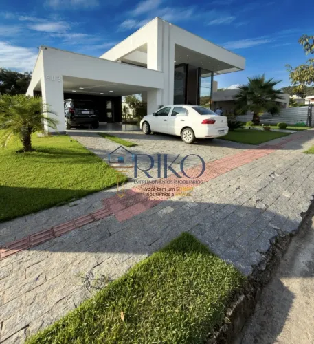 Casa à Venda no Condomínio Gran Royalle em Betim por R$3.300.000,00