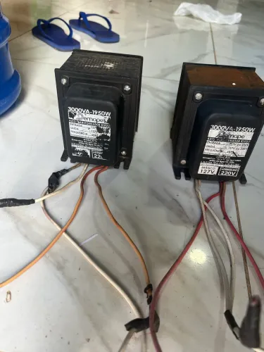Vendo esse transformador pra ar-condicionado