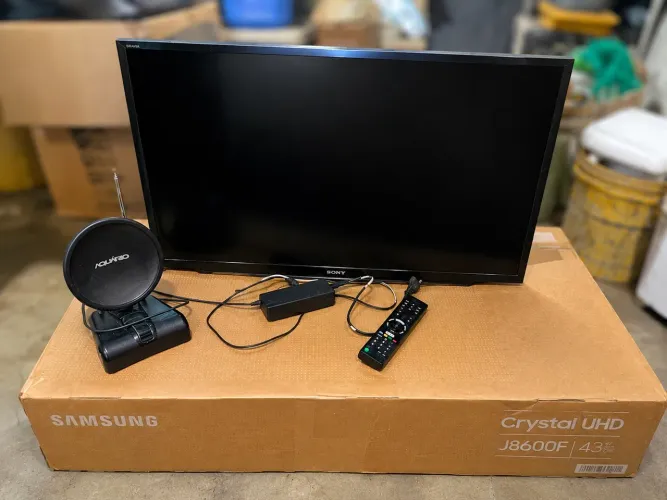 Televisão Samsung 43 polegadas 