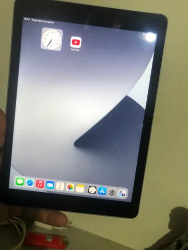 Apple air ipad 2 