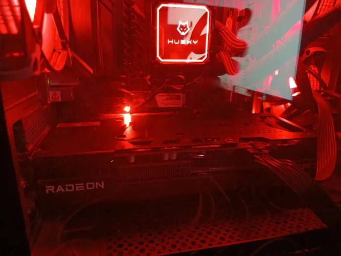 RX 7600 8GB - Vendo ou Troco | Na Garantia