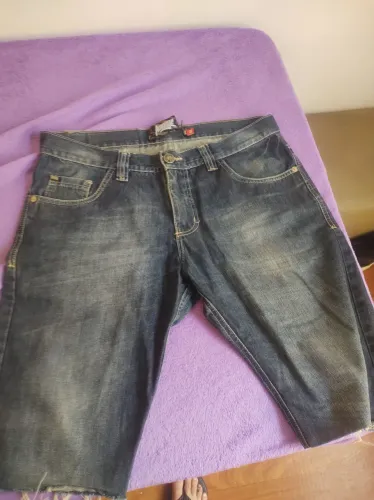 Bermuda jeans masculina.44