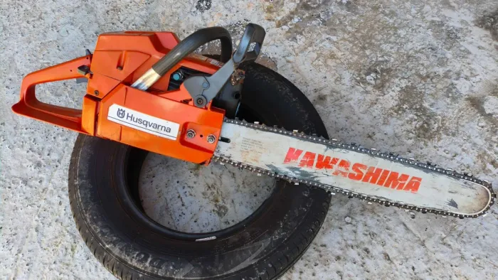 Motoserra Husqvarna