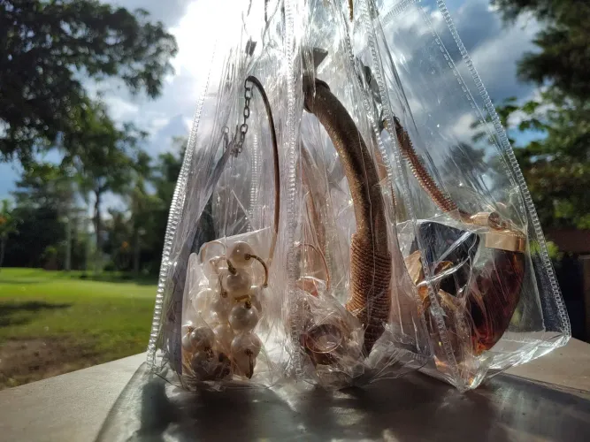 Sacola Misteriosa com pérolas na semi jóia leia a descrição